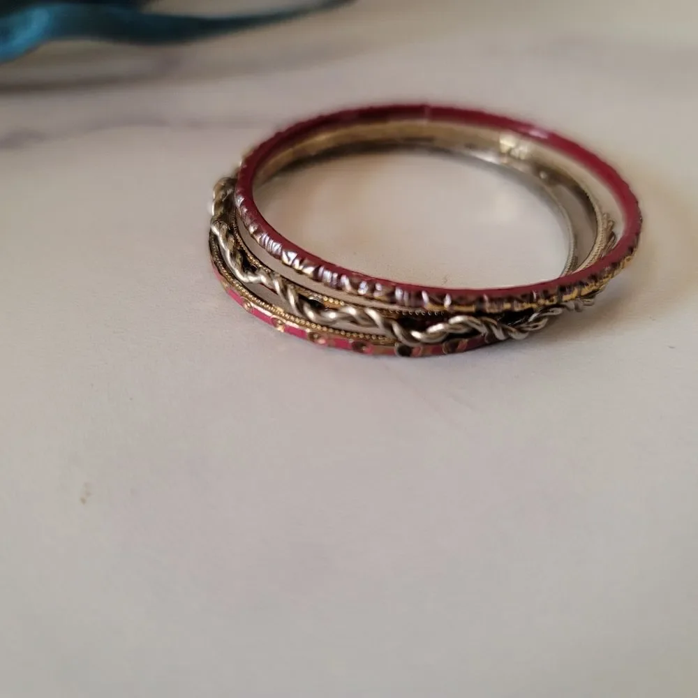 Baby metal bracelets Indian ethnic decorative fashion silver red metallic bangle